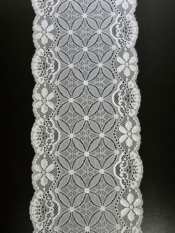 18cm Width Color Trim Lace Fabric