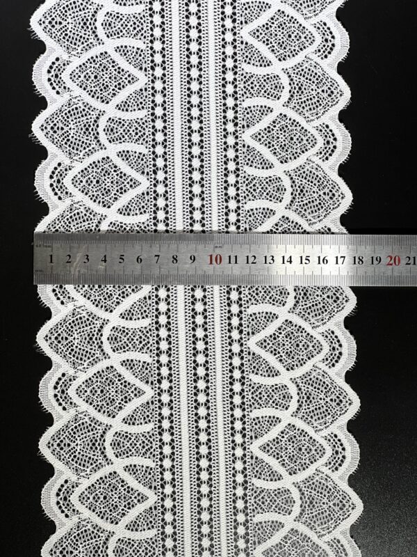 Border Lace Trim Chantilly - Image 2