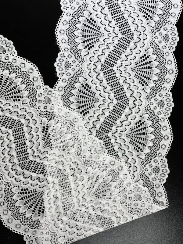 Fan-Shaped Special Design Lace For Decoration - Image 3