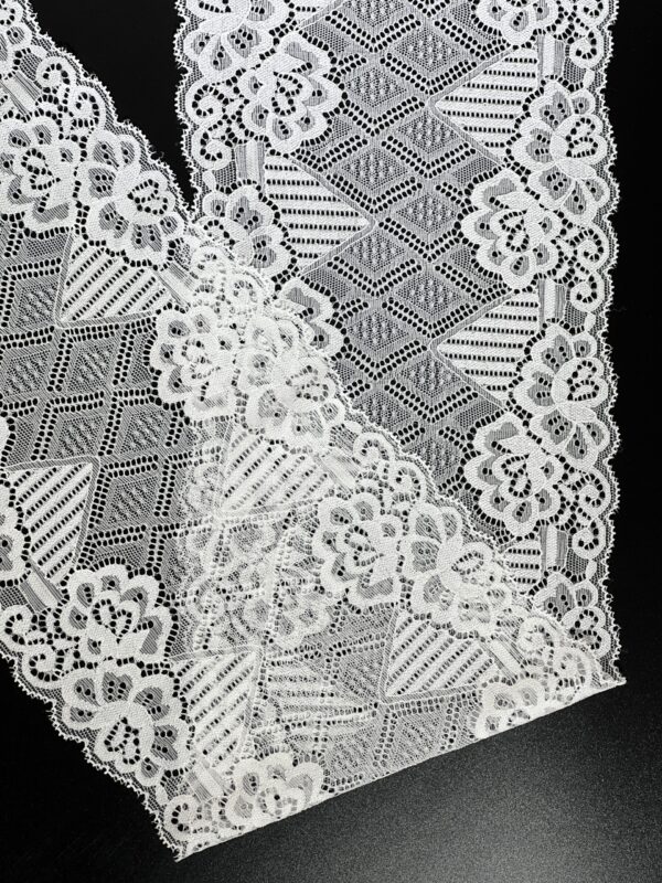 Lace Trim White Chantilly - Image 3